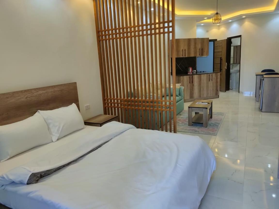 Juliana Beach Hurghada Bilik gambar